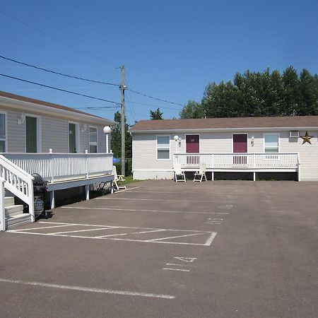 Gaudet Motel Шедиак Екстериор снимка