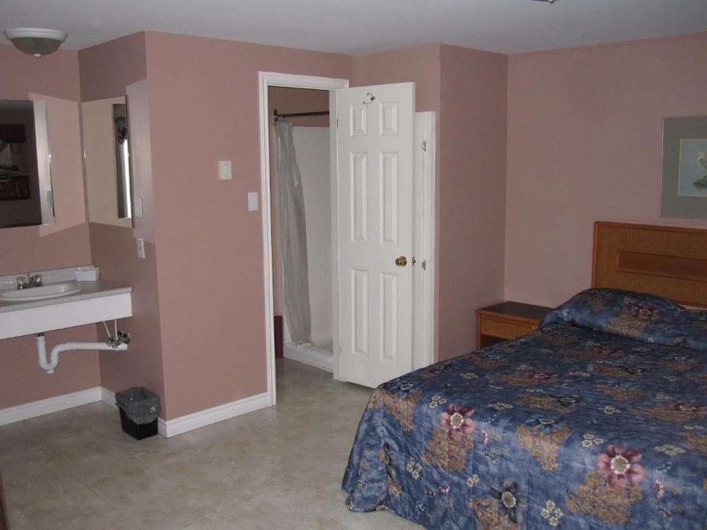 Gaudet Motel Шедиак Стая снимка