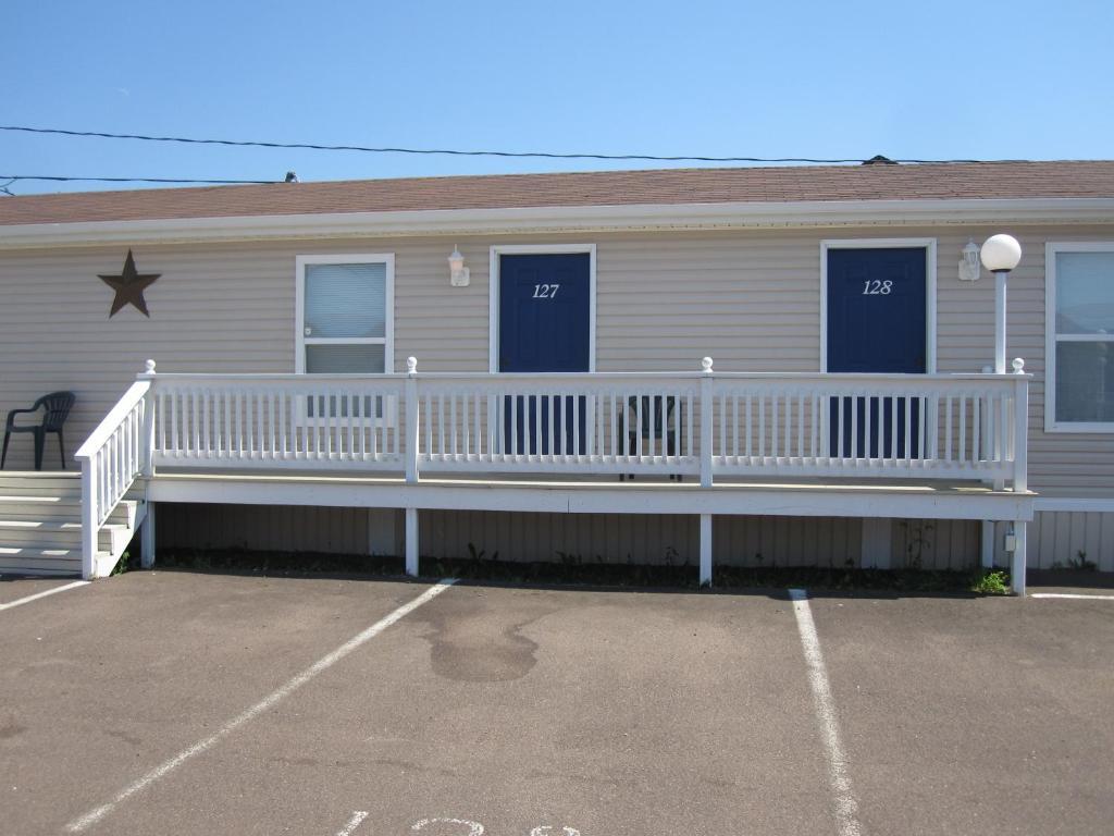 Gaudet Motel Шедиак Екстериор снимка